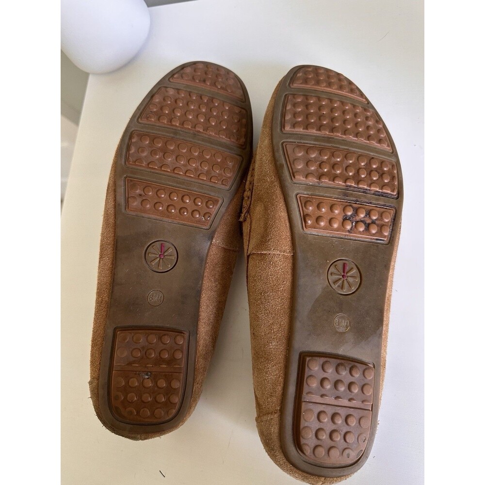 Isaac Mizrahi Live! Tan Suede Bow Loafers Gold Hardware  Moccasins 8.5M - Picture 6 of 7